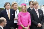 Makkum en Franeker30 april 2008
Koninginnedag 2008 met Koningin Beatrix Prins Willem Alexander Friso Constantijn Maurits Floris Pieter Christiaan Pieter v Vollenhoven en de prinsessen Maxima Laurentien Mabel Aimee Anita Margriet en Marilene.
Peter Smulders bv