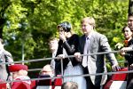 Apeldoorn 30 april 2009
Prinses Maxima en Prins Willem Alexander schrikken van het ongeluk / aanslag
die tijdens koninginnedag plaats vindt.
Peter Smulders bv