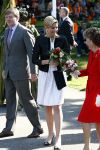 Apeldoorn 30 april 2009
Koninginnedag 2009 in apeldoorn met Koningin Beatrix Pieter v Vollenhoven Prinses Margriet Maxima Prins Willem Alexander Prins Constantijn Prinses Laurentien Prinses Mabel Prins Friso Prins Maurits Prinses Marilene Prins Pieter Christiaan Prinses Anita Prins Floris een zwangere Prinses Aimee en Prinses Annette. s middags probeerde een dwaas een aanslag te plegen op de koninklijke familie waarbij meerdere doden vielen.
Peter Smulders bv