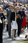 Apeldoorn 30 april 2009
Koninginnedag 2009 in apeldoorn met Koningin Beatrix Pieter v Vollenhoven Prinses Margriet Maxima Prins Willem Alexander Prins Constantijn Prinses Laurentien Prinses Mabel Prins Friso Prins Maurits Prinses Marilene Prins Pieter Christiaan Prinses Anita Prins Floris een zwangere Prinses Aimee en Prinses Annette. s middags probeerde een dwaas een aanslag te plegen op de koninklijke familie waarbij meerdere doden vielen.
Peter Smulders bv