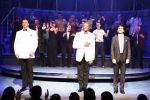 Utrecht 9 maart 2008
Premiere Dirty dancing met oa Martin v Bentem Anouk v Nes Jette Carolijn v d Berg Frances de Jong Chris Tates ea in het Beatrix theater. Mike Ho Sam Sooi en Maarten Wansink
Peter Smulders bv