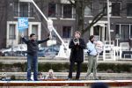 Amsterdam 1 februari 2008
Dennis v d Geest probeert aandacht te krijgen voor 
