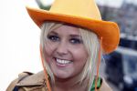 Amsterdam 30 april 2008
Het eerste optreden van Jan Smit na zijn operatie tijdens het radio 538 spektakel op koninginnedag. Jan heeft 8 maanden niet mogen zingen . Yolanthe Cabau v Kasbergen was er natuurlijk bij.Monique Smit met oranje hoed
Peter Smulders bv