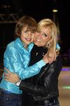 Hilversum 12 december 2007
Andre Hazes jr Didier Froger Christiaan Bauer Ghilaine Starreveld Nicky Vergeer en Sherilyn doen mee aan kinderen dansen op het ijs. Natasja en Didier Froger