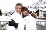 Lech 27 februari 2008
Rene en Natasja Froger aan het rodelen met Maxime en didier op wintersport vakantie.
Peter Smulders bv