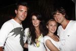 Curacao 31 december 2008 1 januari 2009
Oudjaarsfeest bij Mambo Beach. Simon Keizer met zijn vriendin en Nick Schilder met zijn vriendn
Peter Smulders bv