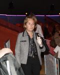 Amsterdam 17 december 2007
Pieter Storms met Nina Brink  en kinderen bij tros kerstcircus.