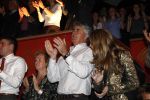 Amsterdam 17 december 2007
Tros Kerstcircus bij afrika afrika . Pieter Storms met Nina Brink en haar kinderen