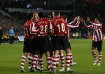 Eindhoven, 20 Oktober 2007
Kompetitiewedstrijd PSV-VVV, eindstand 3-1
Seizoen 2007/2008
Otman Bakkal scoort 1-0 en wordt gefeliciteerd door zijn ploeggenoten