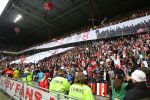 Eindhoven, 13 April 2008 Kampioenswedstrijd PSV-FC Twente, eindstand 1-1 Seizoen 2007/2008. PSV daardoor nog niet kampioen.
PSV supporters nog vol goede moed voor aanvang wedstrijd