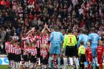 Eindhoven, 13 April 2008 Kampioenswedstrijd PSV-FC Twente, eindstand 1-1 Seizoen 2007/2008. PSV daardoor nog niet kampioen.
Beide elftallen voor aanvang van de wedstrijd