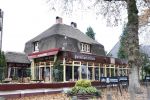 Laage Vuursche 5 november 2007
Verbouwing kasteel Drakensteijn, Drakesteijn waar koningin Beatrix gaat wonen. pannekoekehuis