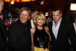 Amsterdam 14 april 2009
Paris Hilton en haar nieuwe vriend Doug Reinhardt bij jubileum van Rob Peetoom in Tuschinski.
Peter Smulders bv