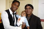 Amsterdam 13 juni 2008
Papa van het jaar verkiezing. patrick Kluivert met Shane en zijn vader