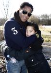 Diemen 14 februari 2009
Patrick Kluivert Rossana Lima Kluivert Quincy Justin Ruben Kluivert doen mee met de boswandeling voor hun goede doel ivm zwerfhonden. De tocht was in het Diemer Bos.
Peter Smulders bv