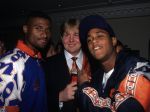 2000 Prins Willem Alexander met de voetballers Patrick Kluivert en Winston Bogarde