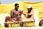 Noordwijk 24 juli 2008
Patrick Kluivert op het strand bij huis ter Duin met Rossana Lima en zijn zoons Shane Quincy Ruben en Justin.