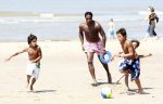 Noordwijk 24 juli 2008
Patrick Kluivert op het strand bij huis ter Duin met Rossana Lima en zijn zoons Shane Quincy Ruben en Justin.