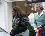 Amsterdam 1 september 2007
Patty Brard met haar verloofde Antoine op de pc hooftstraat in haar smart.