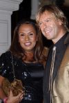 Amsterdam 11 oktober 2007
Beau monde awards in het amstel hotel. patty Brard met vriend Antoine