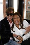 Zaandam 27 januari 2009
Voorjaarspresentatie sbs6 in het zaantheater. Gerard Joling met zonnebril knijpt Patty Brard in haar borsten
Peter Smulders bv