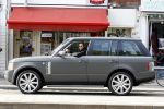 Amsterdam 11 mei 2009
Piet Boon in de range rover die hij zelf ontworpen heeft en zijn naam draagt.
Peter Smulders bv