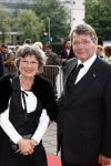 Utrecht 28 april 2009
Pieter v Vollenhoven viert zijn 70e verjaardag in het Beatrix theater in Utrecht. Piet Hein Donner met zijn vrouw
Peter Smulders bv