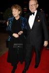 Amsterdam 19 december 2007
Prinses Margriet en Pieter v Volenhoven arriveren bij de RAI bij de sportman van het jaar. Erica Terpstra ontvangt ze.