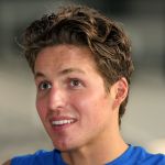 Eindhoven, 24 Oktober 2007
In het Nationaal Zwemcentrum de Tongelreep gaf Olympisch kampioen Pieter van den Hoogenband en zijn trainer Jacco Verhaeren een zwemclinic aan honderd zwemmers die zich daarvoor hadden gemeld bij de Eindhovense zwemwedstrijdtempel. Dat gebeurde in het kader van de campagne 