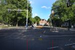 Apeldoorn, 8 Mei 2009
Speciale Herdenkingsdienst voor de slachtoffers van de ramp op Koninginnedag
Veel Politie, overal afzettingen met grote betonblokken.
Politie Afzettingen 
Foto Peter Smulders