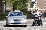 Amsterdam 1 mei 2008
Taxi chauffeur heeft ruzie met ee politie agent.
Peter Smulders bv