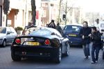 Amsterdam 16 februari 2008
Prins Bernhard jr wordt door jongens op fiets gefotografeerd terwijl hij in zijn alfa Romeo van 350.000 euro door de cornelis schuytstraat rijdt.
Peter Smulders bv
