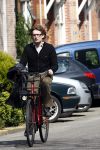 Amsterdam 20 april 21 april 2008
Prins Bernhard Jr op de fiets en bij de apotheek nadat hij ontslagen is uit het ziekenhuis waar hij een darmoperatie heeft ondergaan.
Peter Smulders bv