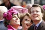 Makkum en Franeker30 april 2008
Koninginnedag 2008 met Koningin Beatrix Prins Willem Alexander Friso Constantijn Maurits Floris Pieter Christiaan Pieter v Vollenhoven en de prinsessen Maxima Laurentien Mabel Aimee Anita Margriet en Marilene.
Peter Smulders bv