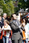 Apeldoorn 30 april 2009
Koninginnedag 2009 in apeldoorn met Koningin Beatrix Pieter v Vollenhoven Prinses Margriet Maxima Prins Willem Alexander Prins Constantijn Prinses Laurentien Prinses Mabel Prins Friso Prins Maurits Prinses Marilene Prins Pieter Christiaan Prinses Anita Prins Floris een zwangere Prinses Aimee en Prinses Annette. s middags probeerde een dwaas een aanslag te plegen op de koninklijke familie waarbij meerdere doden vielen.
Peter Smulders bv