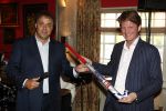 Amstelveen 21 mei 2008
Olympische Lunch Princess waar de T14 hockeystick van Princess wordt gepresenteerd. Aad Ouborg en Prins Pieter Christiaan
