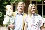 Wassenaar 11 juli 2008
Foto uurtje met prinses Maxima Prins Willem Alexander  en hun dochters Prinses Amalia Prinses Alexia en Prinses Ariane . 
Ze komen aanrijden in bakfiets.