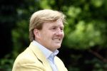 Wassenaar 11 juli 2008
Foto uurtje met prinses Maxima Prins Willem Alexander  en hun dochters Prinses Amalia Prinses Alexia en Prinses Ariane . 
Ze komen aanrijden in bakfiets.