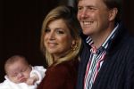 Den Haag 26 juni 2007
Fotomoment met Prins Willem Alexander Maxima Prinses Amalia Alexia en Ariane bij de koninklijke stallen. Prinses Alexia viert haar 2e verjaardag.