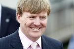 Makkum en Franeker30 april 2008
Koninginnedag 2008 met Koningin Beatrix Prins Willem Alexander Friso Constantijn Maurits Floris Pieter Christiaan Pieter v Vollenhoven en de prinsessen Maxima Laurentien Mabel Aimee Anita Margriet en Marilene. willem alexander met rookaanslag op zijn tanden
Peter Smulders bv