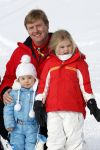 Lech 16 februari 2009
Fotosessie met de koninklijke familie in Oberlech. Koningin Beatrix Prins Willem Alexander Prinses Maxima Prinses Amalia Prinses Alexia Prinses Ariane Prins Constantijn Prins es Laurentien Claus Cazimir Eloise en  Leonore.