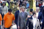 Apeldoorn 30 april 2009
Koninginnedag 2009 in apeldoorn met Koningin Beatrix Pieter v Vollenhoven Prinses Margriet Maxima Prins Willem Alexander Prins Constantijn Prinses Laurentien Prinses Mabel Prins Friso Prins Maurits Prinses Marilene Prins Pieter Christiaan Prinses Anita Prins Floris een zwangere Prinses Aimee en Prinses Annette. s middags probeerde een dwaas een aanslag te plegen op de koninklijke familie waarbij meerdere doden vielen.
Peter Smulders bv