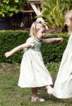 Wassenaar 11 juli 2008
Foto uurtje met prinses Maxima Prins Willem Alexander  en hun dochters Prinses Amalia Prinses Alexia en Prinses Ariane . 
Ze komen aanrijden in bakfiets.