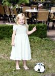Wassenaar 11 juli 2008
Foto uurtje met prinses Maxima Prins Willem Alexander  en hun dochters Prinses Amalia Prinses Alexia en Prinses Ariane . 
Ze komen aanrijden in bakfiets.