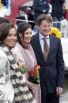Makkum en Franeker30 april 2008
Koninginnedag 2008 met Koningin Beatrix Prins Willem Alexander Friso Constantijn Maurits Floris Pieter Christiaan Pieter v Vollenhoven en de prinsessen Maxima Laurentien Mabel Aimee Anita Margriet en Marilene.
Peter Smulders bv