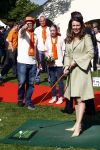 Apeldoorn 30 april 2009
Koninginnedag 2009 in apeldoorn met Koningin Beatrix Pieter v Vollenhoven Prinses Margriet Maxima Prins Willem Alexander Prins Constantijn Prinses Laurentien Prinses Mabel Prins Friso Prins Maurits Prinses Marilene Prins Pieter Christiaan Prinses Anita Prins Floris een zwangere Prinses Aimee en Prinses Annette. s middags probeerde een dwaas een aanslag te plegen op de koninklijke familie waarbij meerdere doden vielen.
Peter Smulders bv