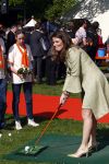 Apeldoorn 30 april 2009
Koninginnedag 2009 in apeldoorn met Koningin Beatrix Pieter v Vollenhoven Prinses Margriet Maxima Prins Willem Alexander Prins Constantijn Prinses Laurentien Prinses Mabel Prins Friso Prins Maurits Prinses Marilene Prins Pieter Christiaan Prinses Anita Prins Floris een zwangere Prinses Aimee en Prinses Annette. s middags probeerde een dwaas een aanslag te plegen op de koninklijke familie waarbij meerdere doden vielen.
Peter Smulders bv