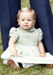 Wassenaar 11 juli 2008
Foto uurtje met prinses Maxima Prins Willem Alexander  en hun dochters Prinses Amalia Prinses Alexia en Prinses Ariane . 
Ze komen aanrijden in bakfiets.