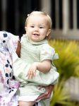Wassenaar 11 juli 2008
Foto uurtje met prinses Maxima Prins Willem Alexander  en hun dochters Prinses Amalia Prinses Alexia en Prinses Ariane . 
Ze komen aanrijden in bakfiets.
