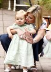 Wassenaar 11 juli 2008
Foto uurtje met prinses Maxima Prins Willem Alexander  en hun dochters Prinses Amalia Prinses Alexia en Prinses Ariane . 
Ze komen aanrijden in bakfiets.